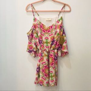 NWT Boutique floral cold shoulder romper size small